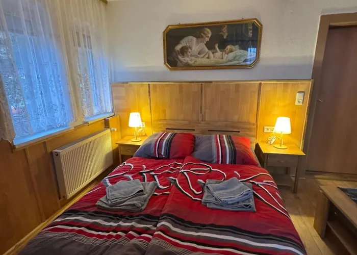 Pfefferberg Mit Und Junior *