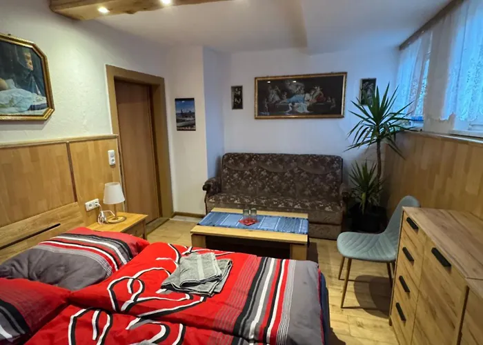 Pfefferberg Mit Und Junior *